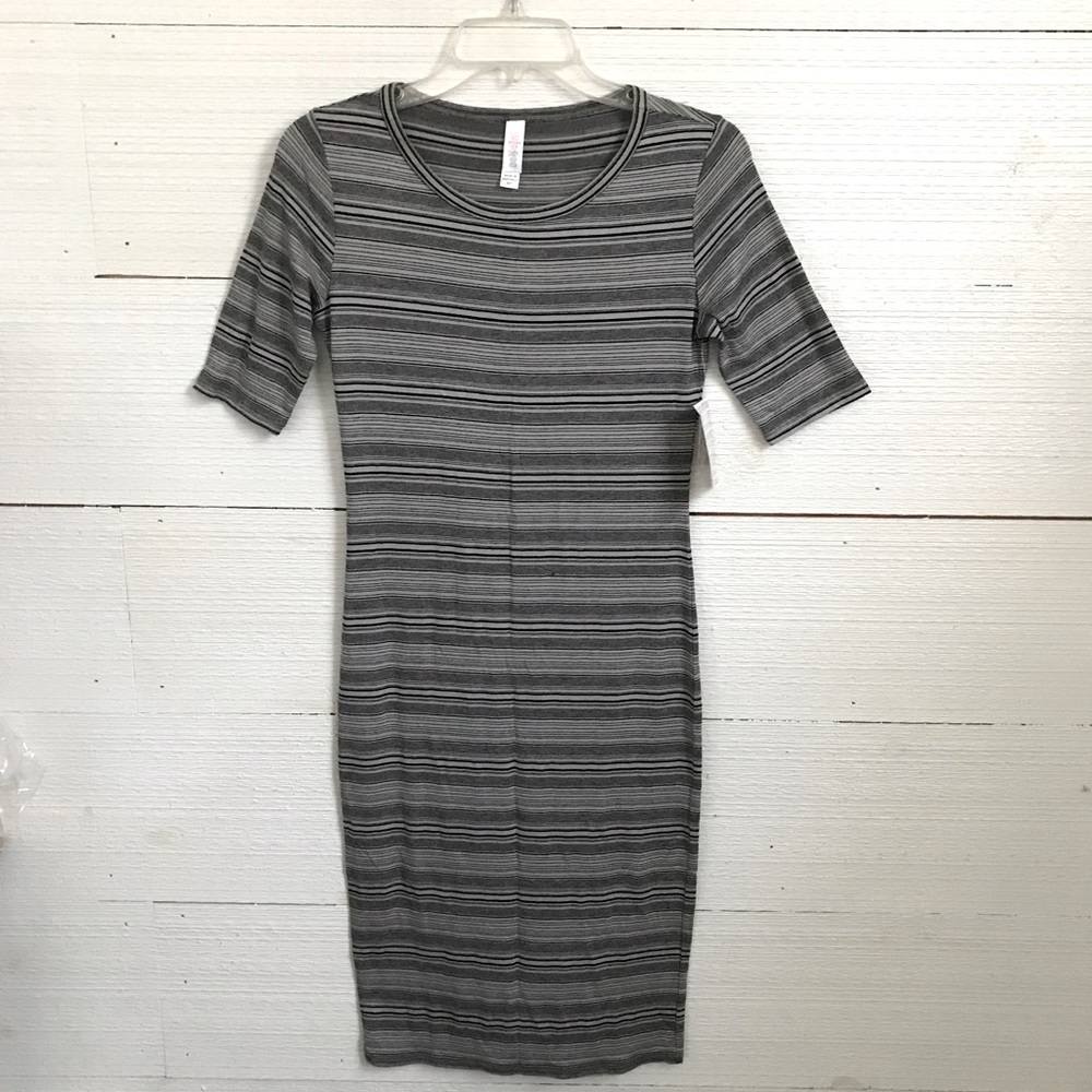 New Short Sleeve Dress by LuLaRoe. Size XXS